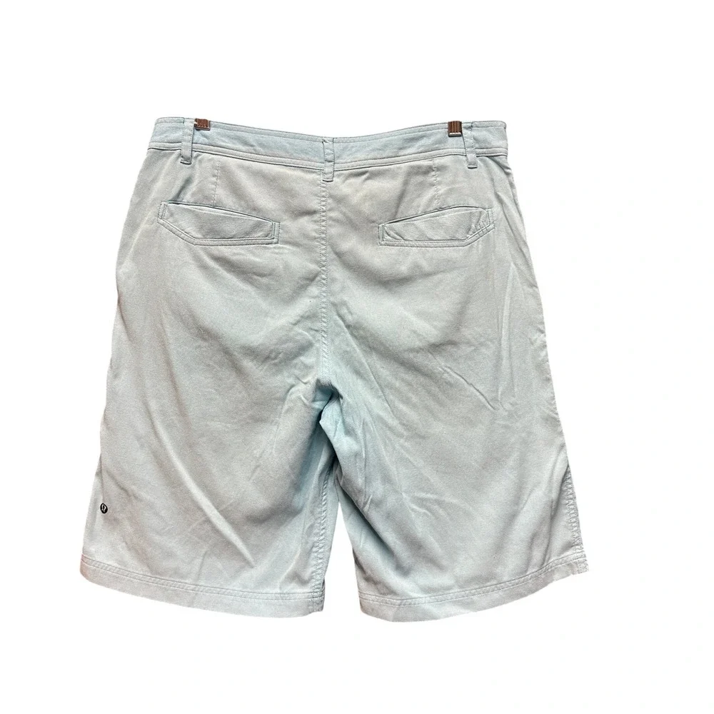 Lululemon Athletica Commission Shorts Mens 34 Turquoise Blue Golf 9 Inseam